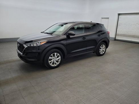 Used 2019 Hyundai Tucson SE AWD/4WD image 2