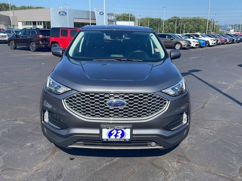Certified 2023 Ford Edge SEL w/ Convenience Package AWD/4WD image 8