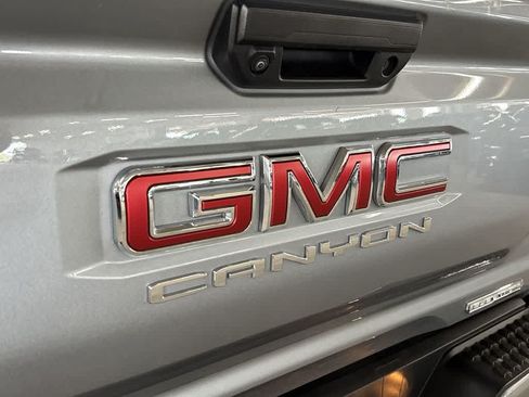 Used 2024 GMC Canyon Elevation w/ Convenience Package RWD image 11