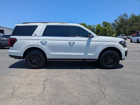 Used 2022 Ford Expedition Timberline AWD/4WD image 3