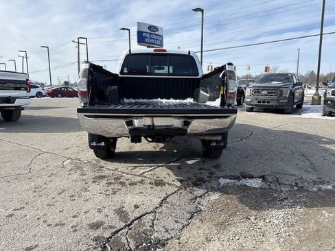 Used 2013 Toyota Tacoma 4x4 Access Cab V6 w/ SR5 Pkg image 16