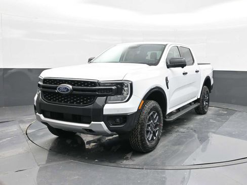 Used 2024 Ford Ranger XLT w/ Technology Package AWD/4WD image 4