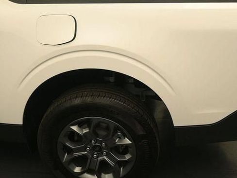 New 2026 Ford Maverick XLT w/ XLT Luxury Package FWD image 9