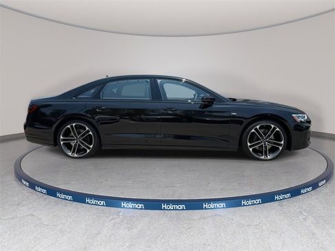 New 2025 Audi A8 L 3.0T image 3