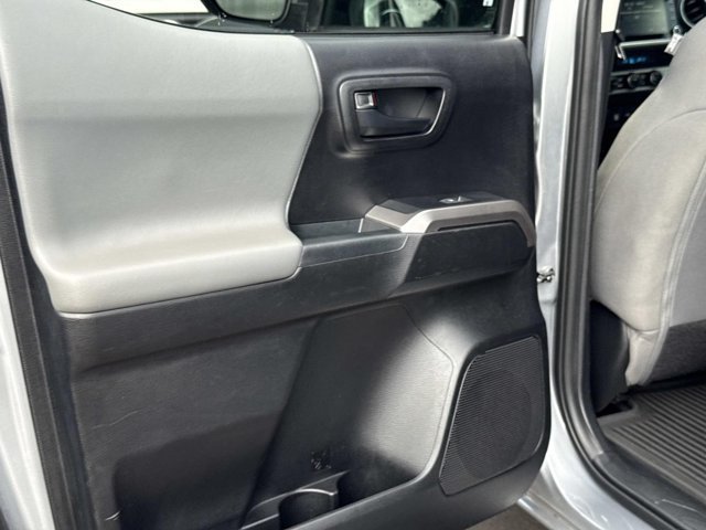 Used 2021 Toyota Tacoma SR5 RWD image 12
