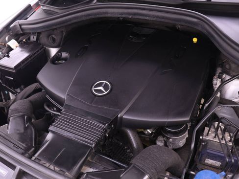 Used 2014 Mercedes-Benz ML 350 BlueTEC 4MATIC image 17