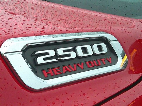 Used 2024 RAM 2500 Big Horn w/ Bed Utility Group image 13