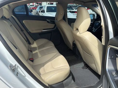 Used 2017 Volvo S60 T5 Inscription FWD image 25