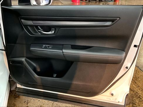 Used 2025 Honda CR-V Sport-L image 26