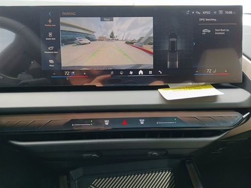 New 2025 BMW X3 xDrive30i w/ Convenience Package image 23