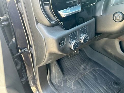 Used 2022 GMC Sierra 1500 SLT AWD/4WD image 15