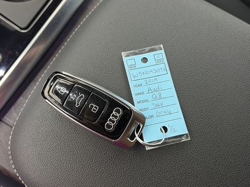Used 2019 Audi Q8 Prestige AWD/4WD image 33