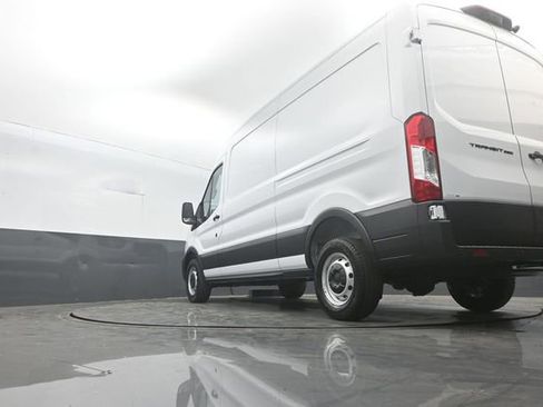 New 2026 Ford Transit 250 148 Medium Roof image 27