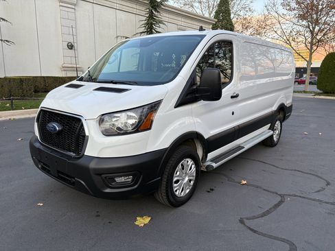 Used 2024 Ford Transit 250 Low Roof w/ Exterior Upgrade Package image 3