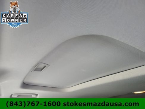 Used 2024 Chevrolet Trax LT w/ Sunroof Package FWD image 3