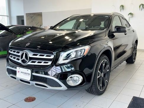 Used 2019 Mercedes-Benz GLA 250 4MATIC image 35