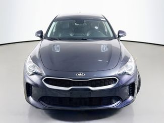 Used 2019 Kia Stinger video 2