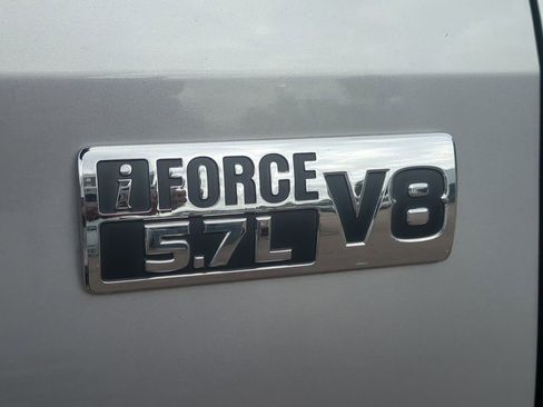 Used 2015 Toyota Tundra SR5 w/ TRD Off Road Package RWD image 31