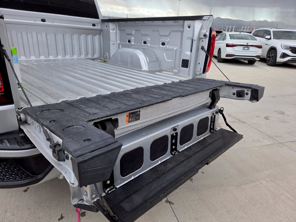 Used 2021 GMC Sierra 1500 Elevation w/ X31 Off-Road Package AWD/4WD image 11