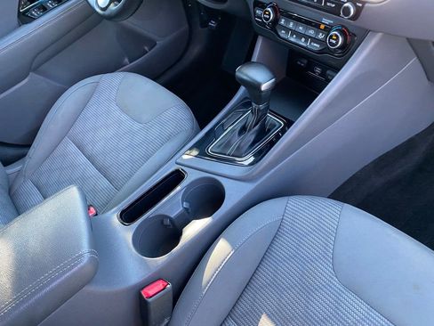 Used 2022 Kia Niro LXS w/ Digital Cluster Package FWD image 37