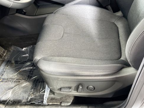 Used 2023 Hyundai Santa Fe SEL image 18