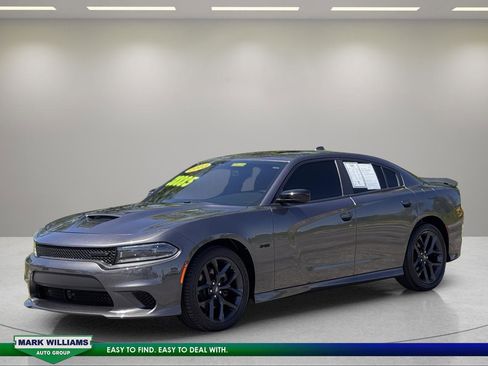 Used 2023 Dodge Charger R/T w/ Blacktop Package RWD image 7