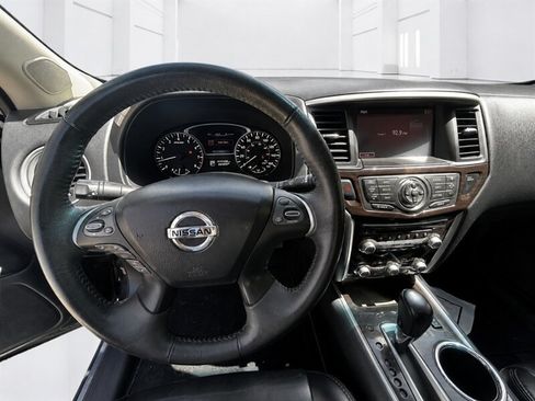 Used 2015 Nissan Pathfinder SL w/ SL Premium Package AWD/4WD image 11