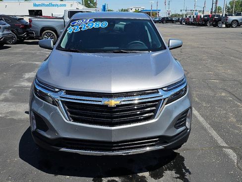 Used 2024 Chevrolet Equinox LT w/ LPO, Floor Liner Package FWD image 2