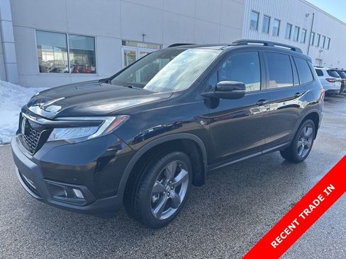 Used 2021 Honda Passport Touring image 1