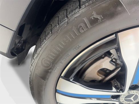 Used 2023 Mercedes-Benz EQB 300 300 w/ Exclusive Package image 86