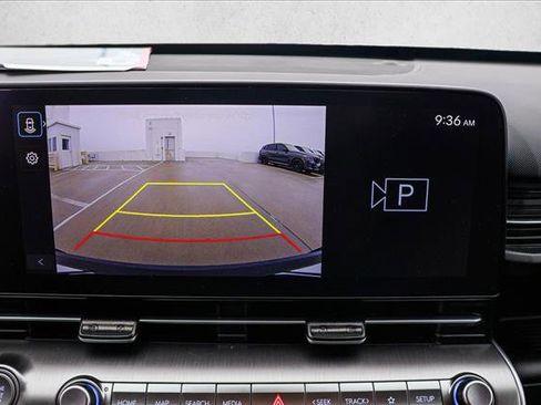 Used 2025 Hyundai Kona SEL image 17