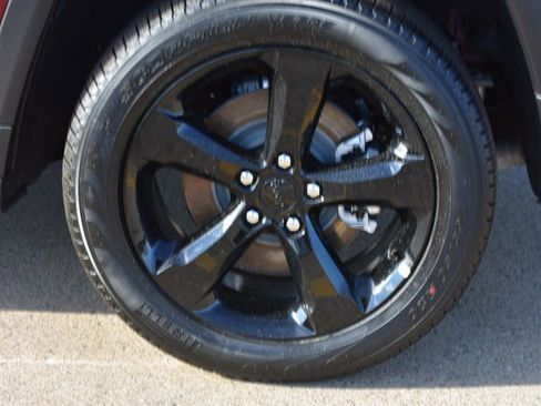 New 2026 Jeep Grand Cherokee L Limited image 10