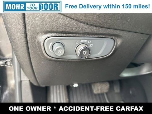 Used 2019 Chevrolet Equinox LS image 24