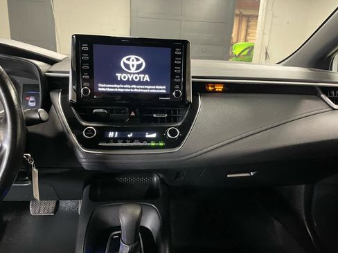 Used 2021 Toyota Corolla SE w/ Carpet Mat Package (TMS) image 12