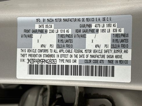 Used 2024 MAZDA MAZDA3 s FWD image 12