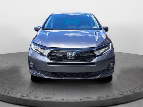New 2026 Honda Odyssey Touring image 2
