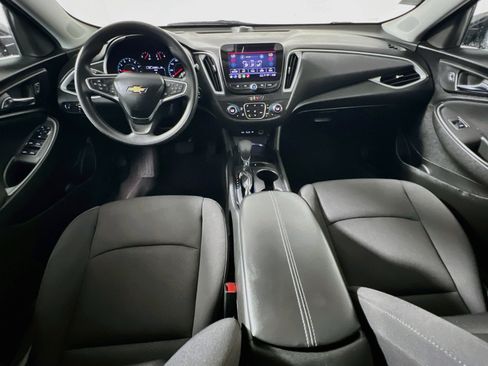 Used 2023 Chevrolet Malibu LT FWD image 29