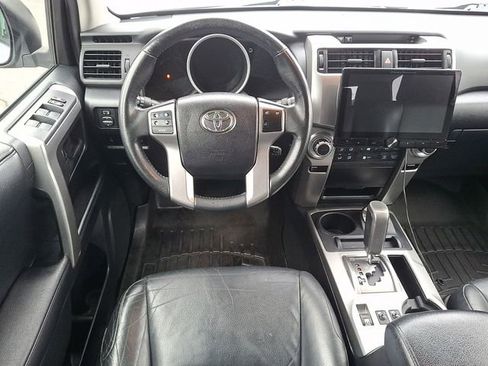Used 2012 Toyota 4Runner Limited image 11