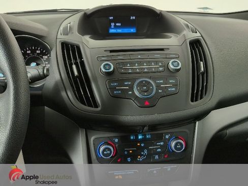 Used 2018 Ford Escape SE image 19