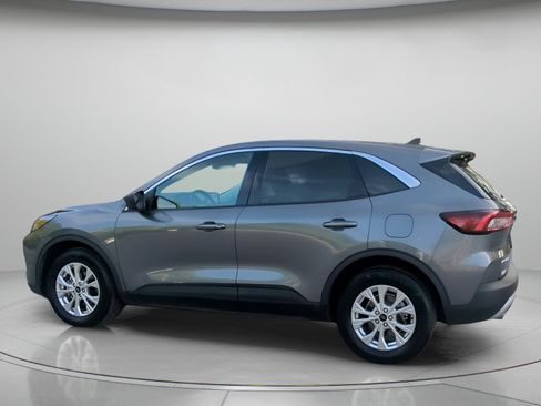 Certified 2024 Ford Escape Active FWD image 18