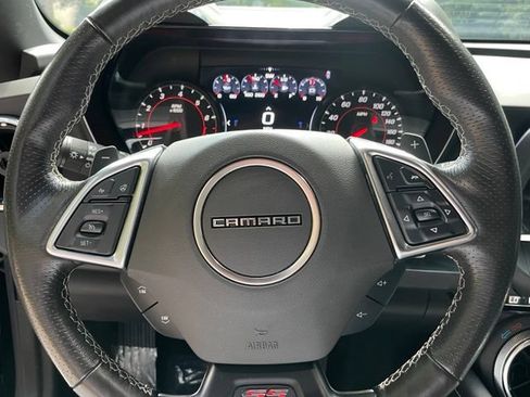 Used 2023 Chevrolet Camaro SS RWD image 21