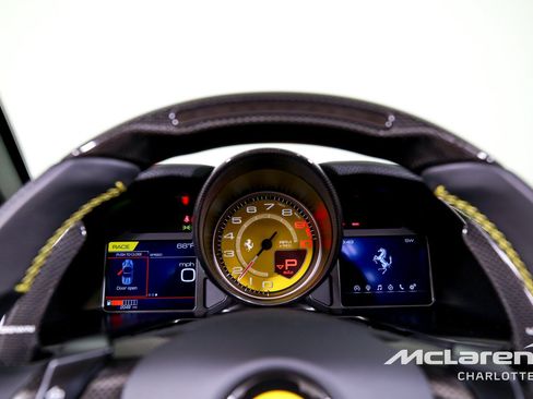 Used 2023 Ferrari 812 GTS RWD image 14