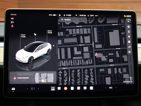 Used 2022 Tesla Model 3 Long Range AWD/4WD image 25