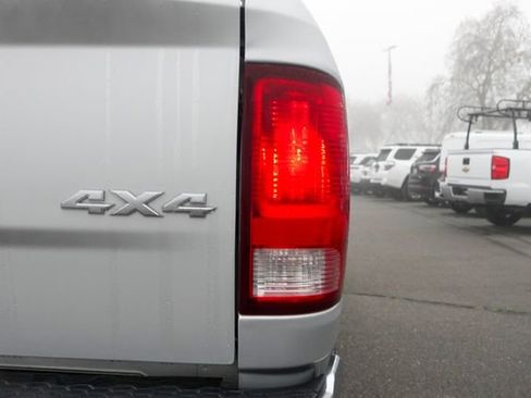 Used 2019 RAM 1500 Big Horn image 6