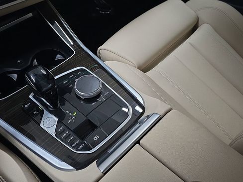 Used 2021 BMW X5 sDrive40i w/ Premium Package 3 RWD image 26
