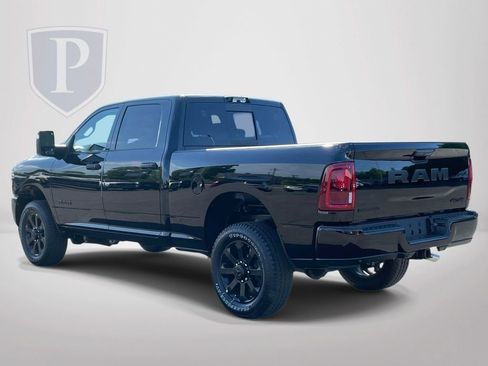 New 2026 RAM 2500 Big Horn AWD/4WD image 6