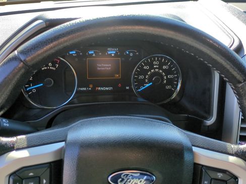 Used 2016 Ford F150 Lariat w/ Equipment Group 501A Mid image 19