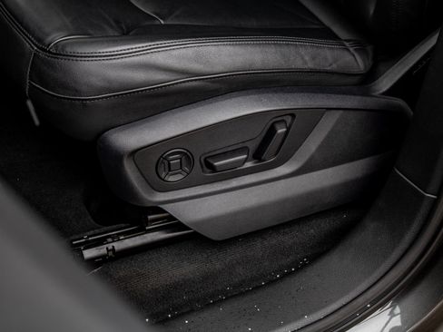 Used 2024 Audi Q7 3.0T Premium Plus image 20