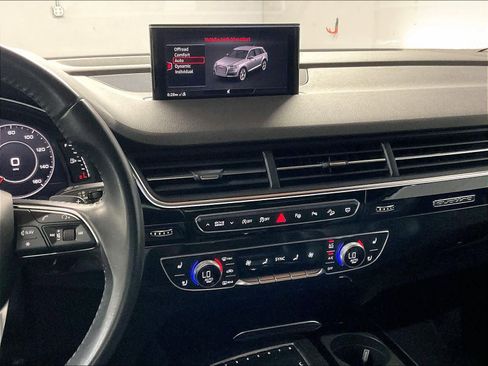 Used 2019 Audi Q7 3.0T Premium Plus w/ Premium Plus Package AWD/4WD image 8