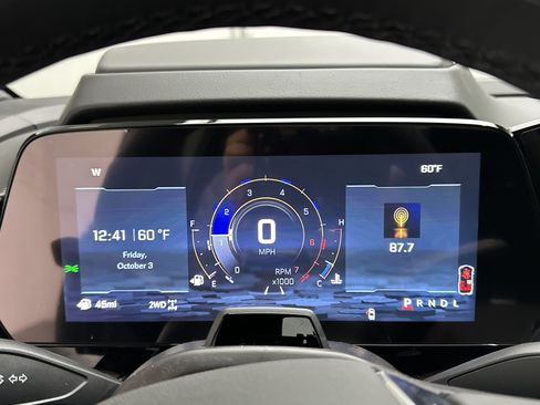 New 2026 Chevrolet Suburban High Country image 30